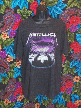 MEN'S METALLICA BAND SHIRT MASTER OF PUPPETS TEE MENS SIZE LARGE CREWNECK